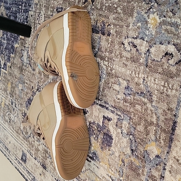 Nike Sky Hi Women's Suede - Picture 2 of 4